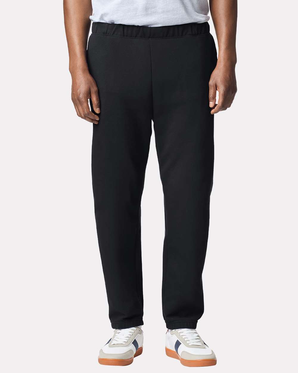 Unisex Softstyle Midweight Pocket Sweatpants Black - model front